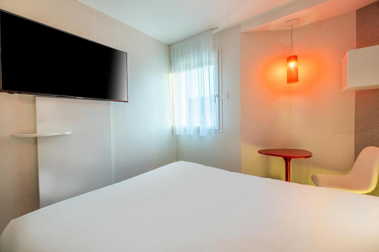 Отель Ibis Styles Blois Centre Gare Экстерьер фото