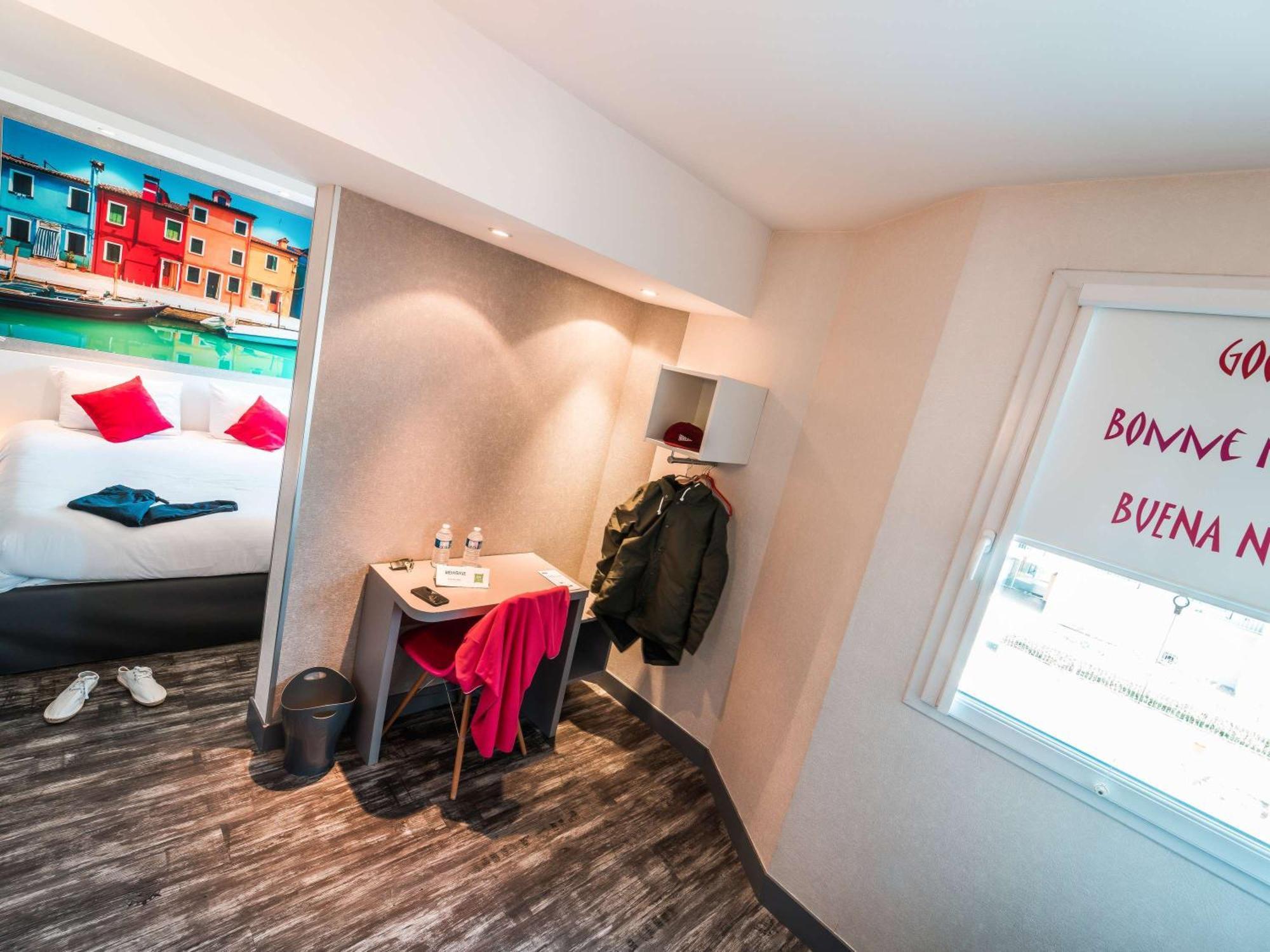 Отель Ibis Styles Blois Centre Gare Экстерьер фото