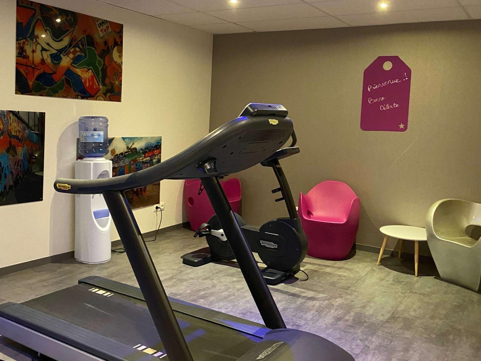 Отель Ibis Styles Blois Centre Gare Экстерьер фото